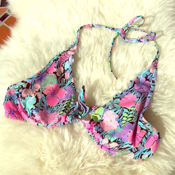 Victoria's Secret Other - Victoria’s Secret 34B Bright Floral Print Swim top